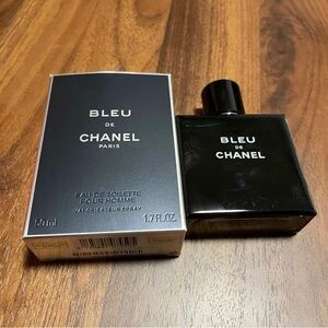 CHANEL Bleu Eau de Toilette 50ml - Black and Silver